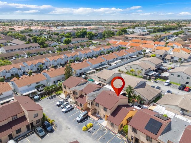 2421 W 52nd Place 2-1, Hialeah, FL 33016