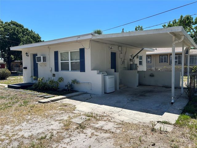 827 40TH STREET S, St Petersburg, FL 33711