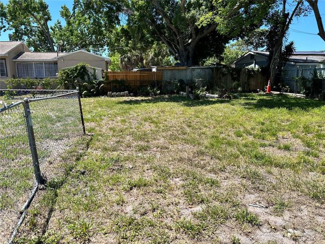 827 40TH STREET S, St Petersburg, FL 33711