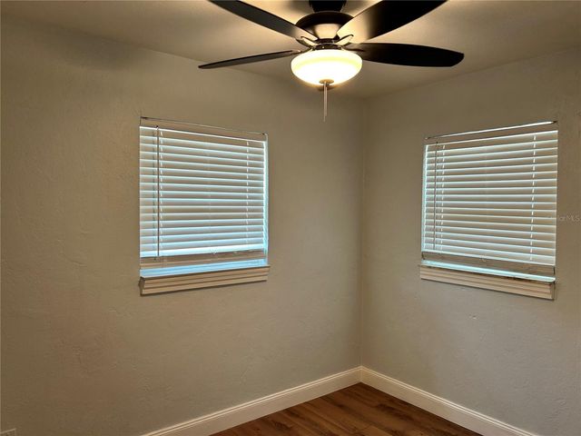827 40TH STREET S, St Petersburg, FL 33711