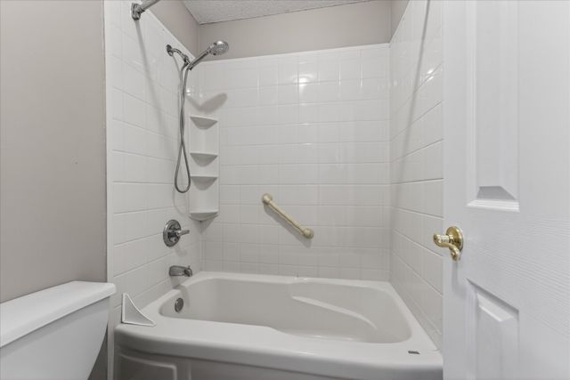431 Cyprus Court, Clarksville, TN 37040