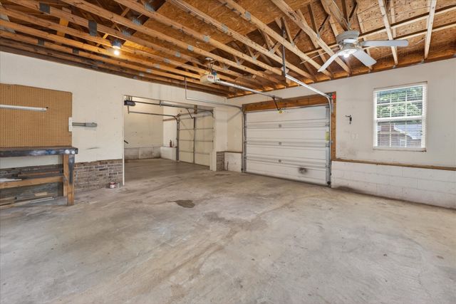 431 Cyprus Court, Clarksville, TN 37040