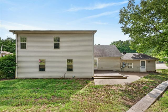 431 Cyprus Court, Clarksville, TN 37040