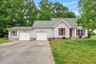431 Cyprus Court, Clarksville, TN 37040
