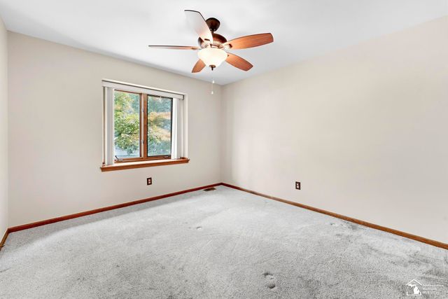 7789 Stout Avenue, Grosse Ile, MI 48138