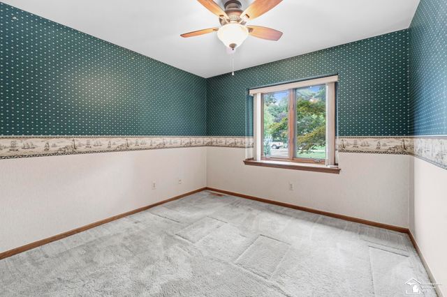 7789 Stout Avenue, Grosse Ile, MI 48138