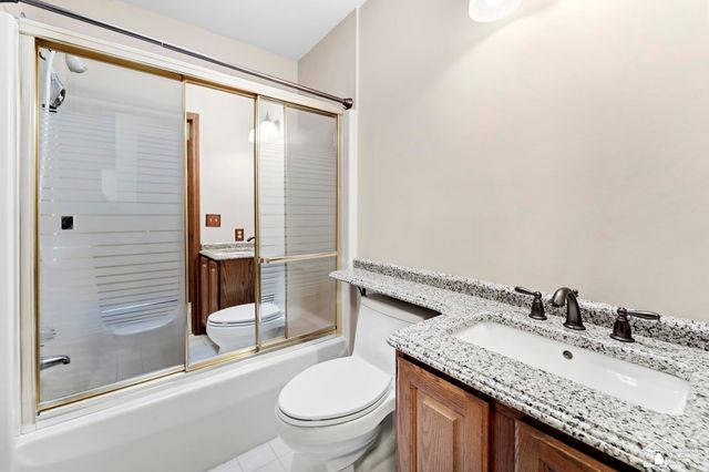 7789 Stout Avenue, Grosse Ile, MI 48138