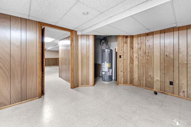 7789 Stout Avenue, Grosse Ile, MI 48138