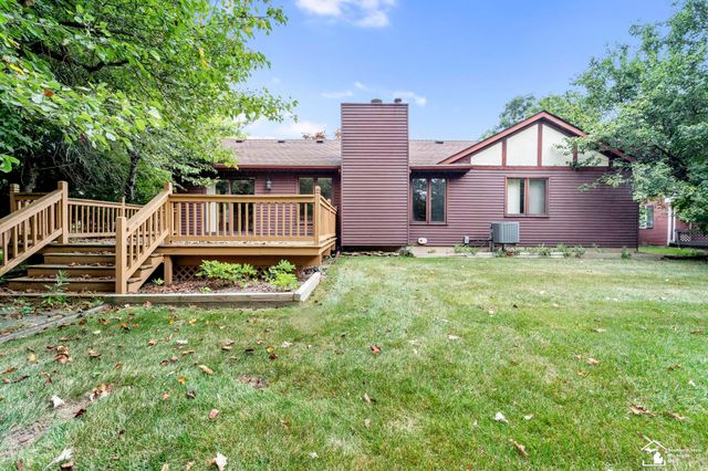 7789 Stout Avenue, Grosse Ile, MI 48138