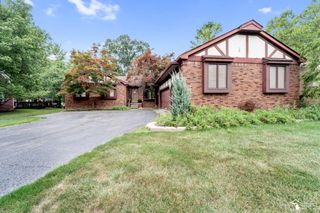 7789 Stout Avenue, Grosse Ile, MI 48138