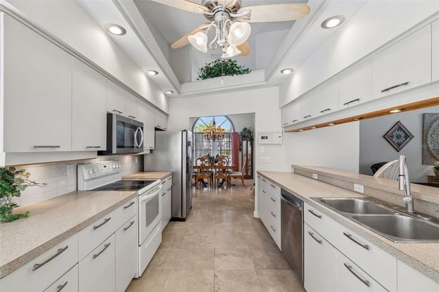 13501 GLAZE BROOK DRIVE, Hudson, FL 34667