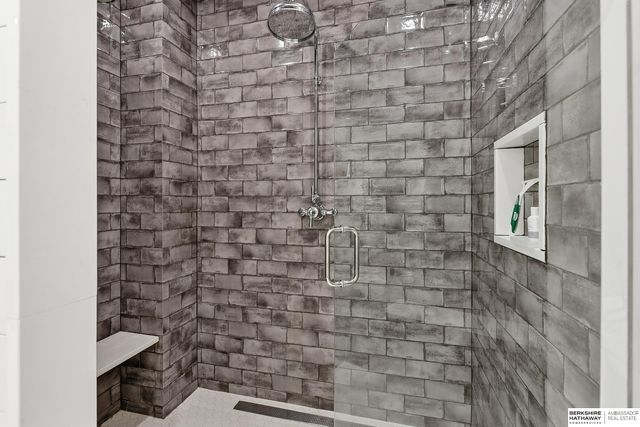 10617 N 156th Street, Bennington, NE 68007