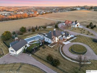 10617 N 156th Street, Bennington, NE 68007