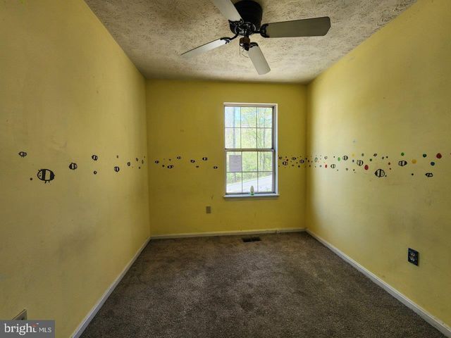 370 THUNDERBIRD DR, Lusby, MD 20657