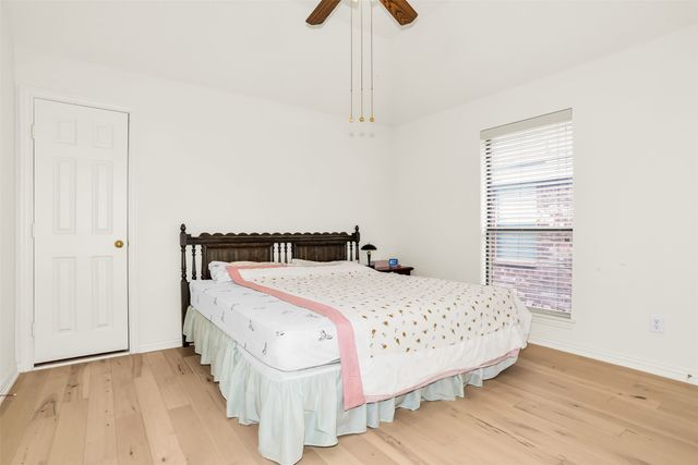 700 Cold Bay Lane, Euless, TX 76039