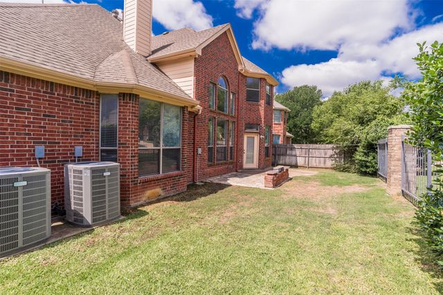 700 Cold Bay Lane, Euless, TX 76039