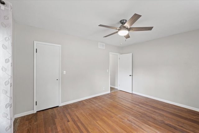 601 W Main Street, Clinton, IL 61727