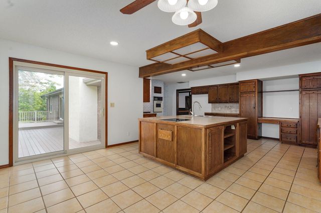 4789 S Farm Road 193, Rogersville, MO 65742