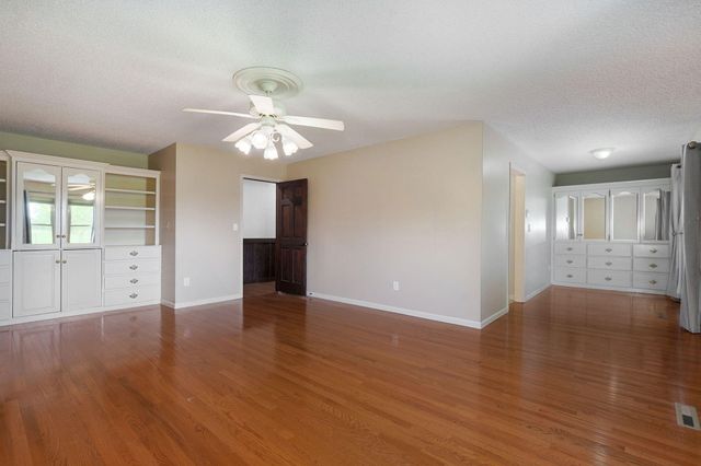 4789 S Farm Road 193, Rogersville, MO 65742