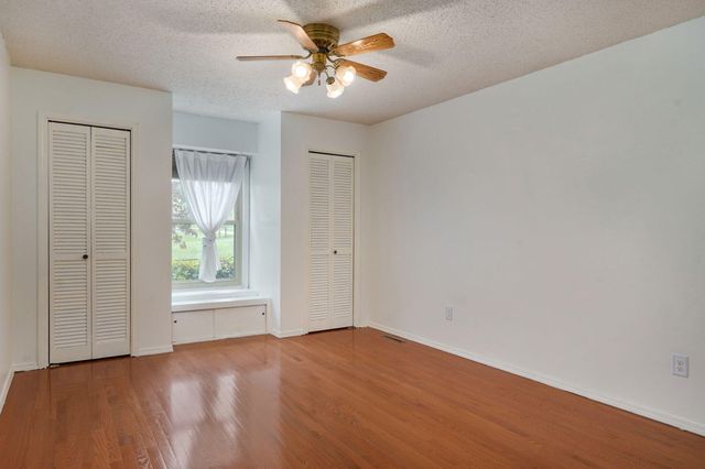 4789 S Farm Road 193, Rogersville, MO 65742