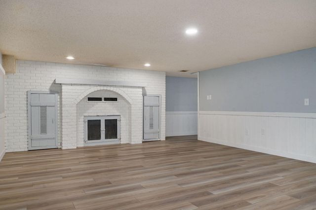 4789 S Farm Road 193, Rogersville, MO 65742