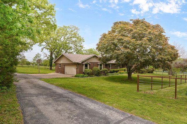 4789 S Farm Road 193, Rogersville, MO 65742
