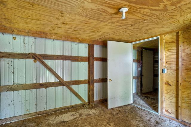 4789 S Farm Road 193, Rogersville, MO 65742