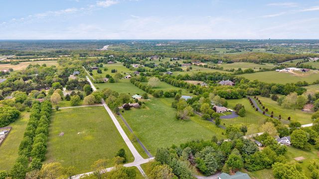 4789 S Farm Road 193, Rogersville, MO 65742