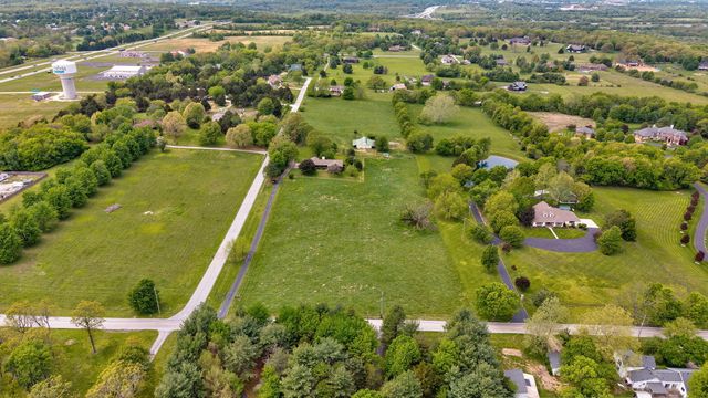 4789 S Farm Road 193, Rogersville, MO 65742