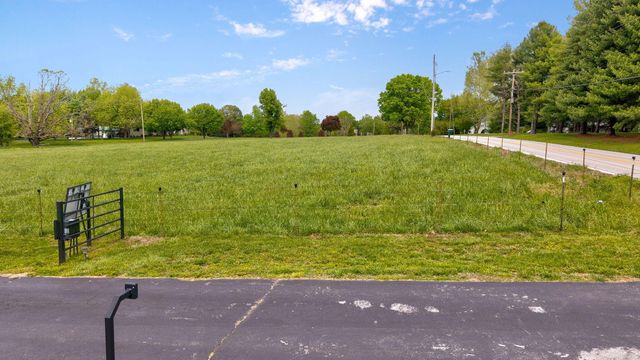 4789 S Farm Road 193, Rogersville, MO 65742