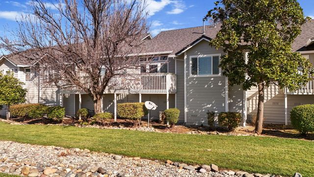 6014 Mid Drive Trail, Redding, CA 96003