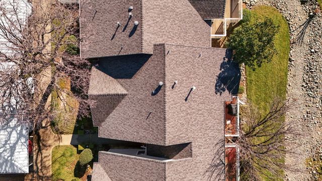 6014 Mid Drive Trail, Redding, CA 96003