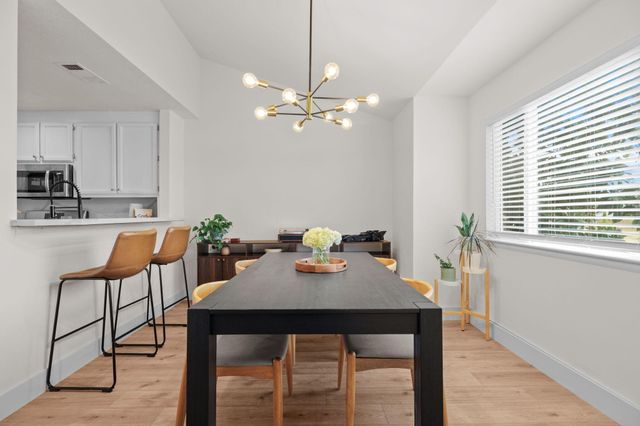 6014 Mid Drive Trail, Redding, CA 96003