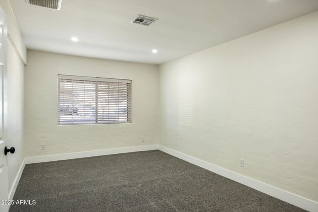 6815 N 32nd Avenue, Phoenix, AZ 85017