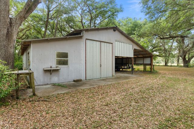 1153 CR 722, Webster, FL 33597