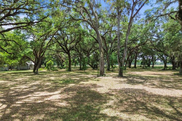 1153 CR 722, Webster, FL 33597