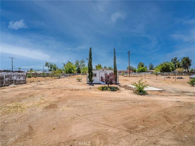 21865 Fox, Apple Valley, CA 92307