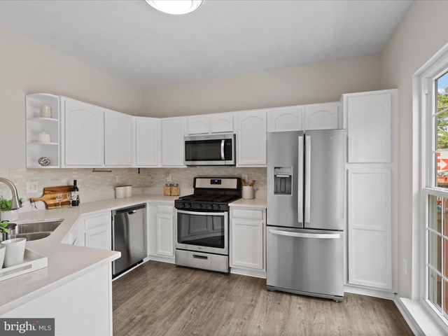 4019 KIMBERLEY GLEN CT, Chantilly, VA 20151