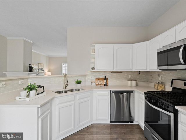 4019 KIMBERLEY GLEN CT, Chantilly, VA 20151