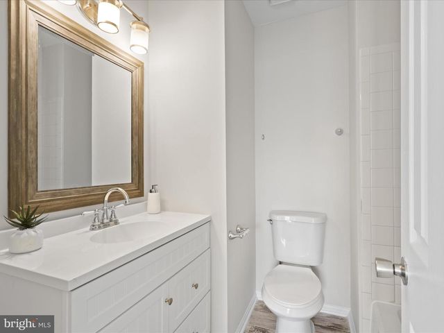 4019 KIMBERLEY GLEN CT, Chantilly, VA 20151