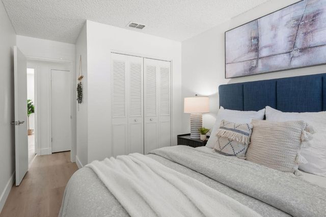 4081 Alta Lorraine Way, North Highlands, CA 95660