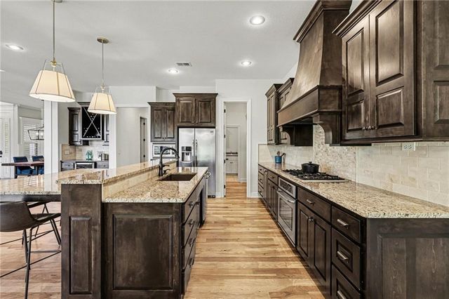 12405 W 162nd Street, Overland Park, KS 66062