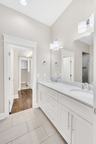 5704 Old Harding Pike, Nashville, TN 37205