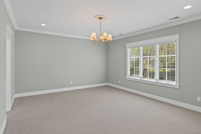 5704 Old Harding Pike, Nashville, TN 37205