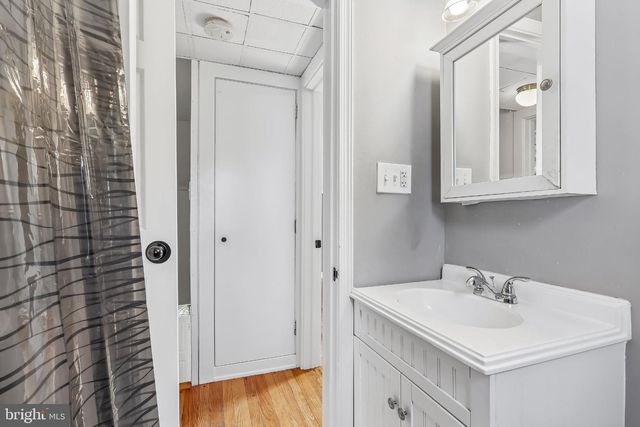437 SUMMER AVE, Edgewater Park, NJ 08010