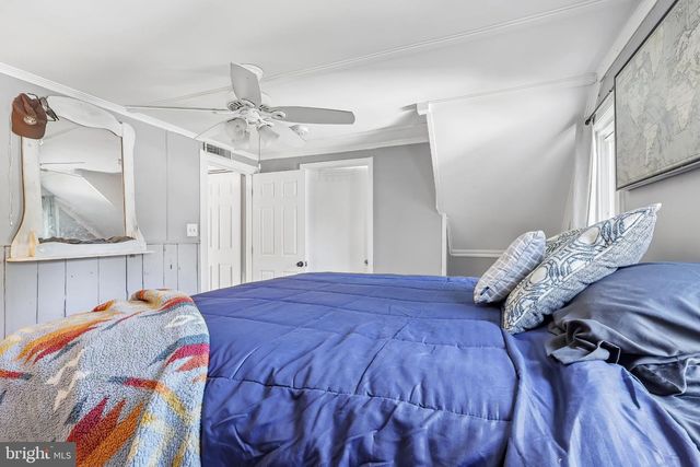 437 SUMMER AVE, Edgewater Park, NJ 08010