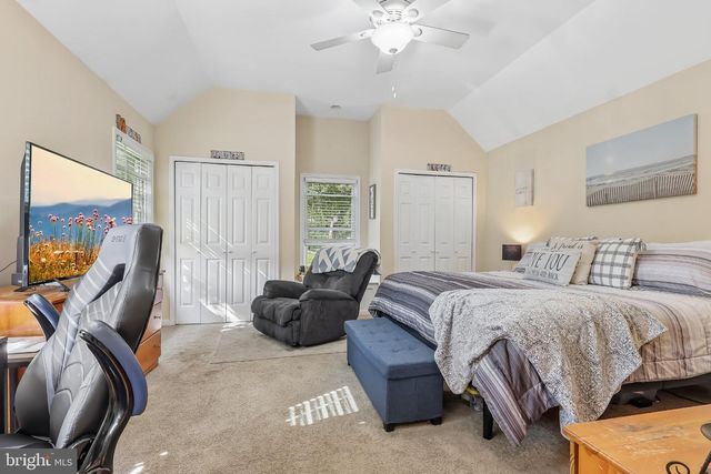 437 SUMMER AVE, Edgewater Park, NJ 08010