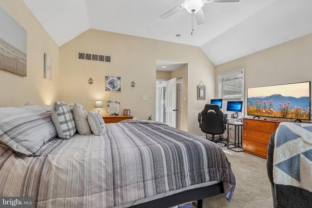 437 SUMMER AVE, Edgewater Park, NJ 08010