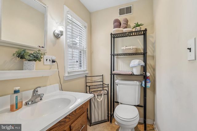 437 SUMMER AVE, Edgewater Park, NJ 08010