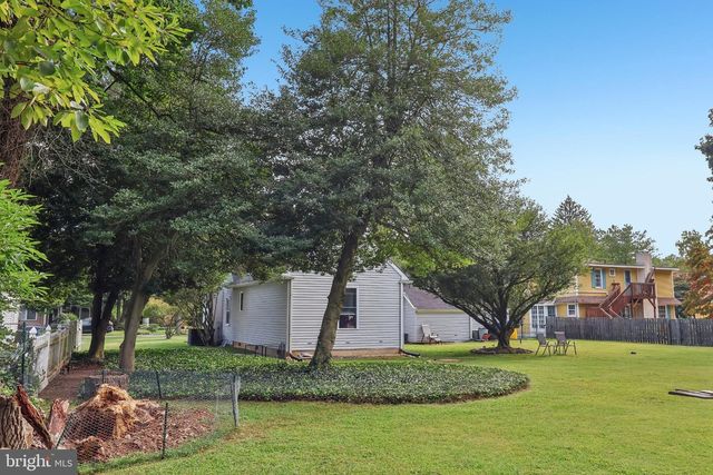 437 SUMMER AVE, Edgewater Park, NJ 08010